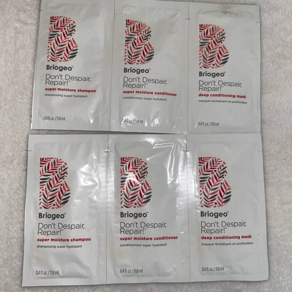 Briogeo Skincare White and Red Sample Sachets